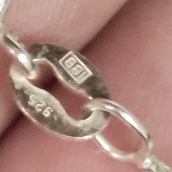 IBB SIGNED 925 STERLING SILVER 24" BOX CHAIN NECKLACE - Picture 5 of 6